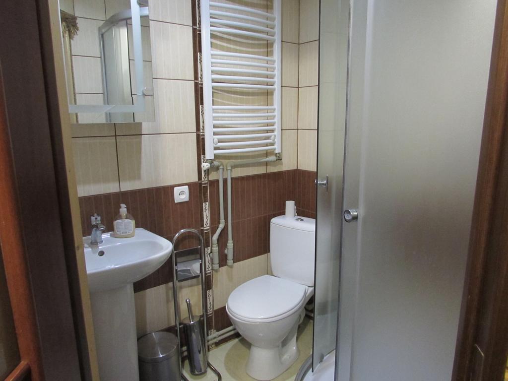 Nota Bene Mykulychyn Villa Ruang foto